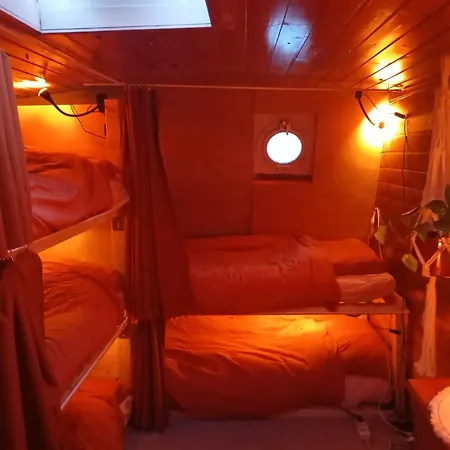 The Water - Floating Experience * أمستردام